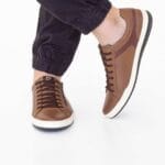 Zapatillas-urbanas-freeway-dino-butelli-1