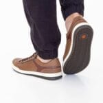 Zapatillas-urbanas-freeway-dino-butelli-1